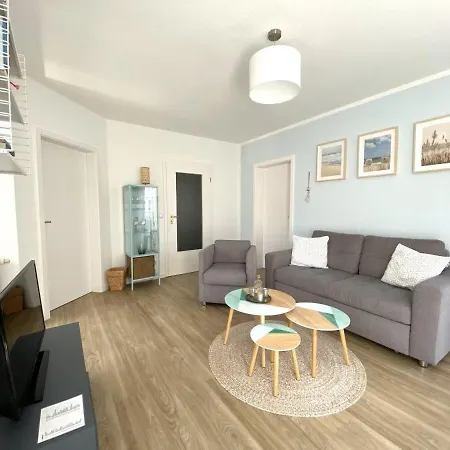 Am Ostseedeich Apartment *