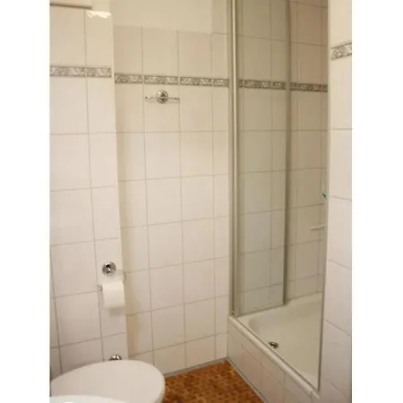 Am Ostseedeich Apartment *