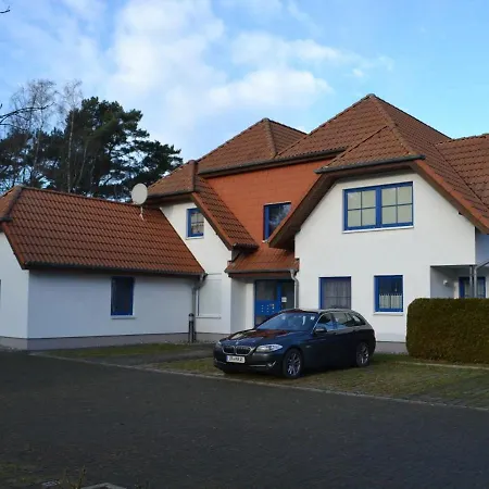Am Ostseedeich * Zingst
